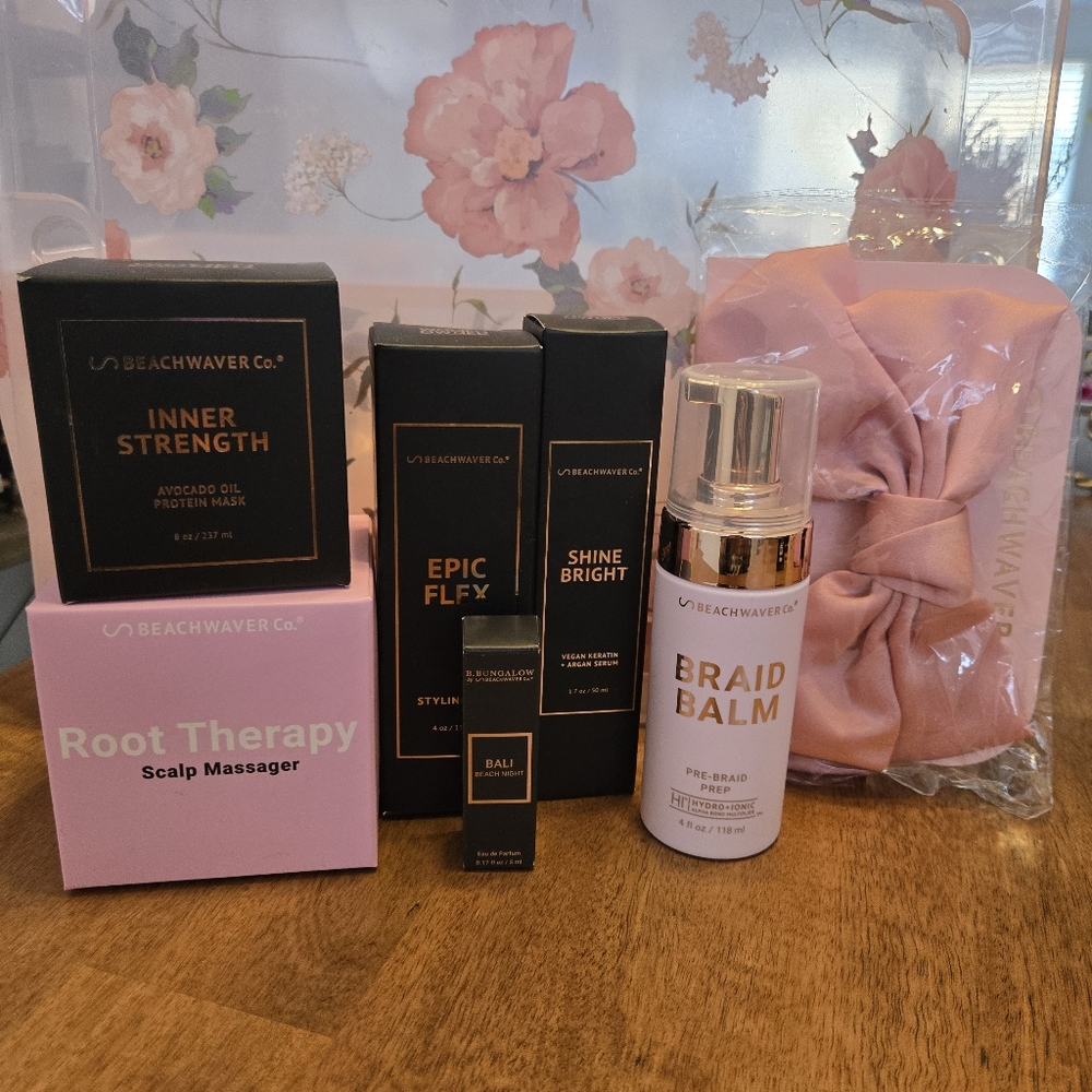 Beachwaver Co. Hair Care Bundle Set with Pink Bow